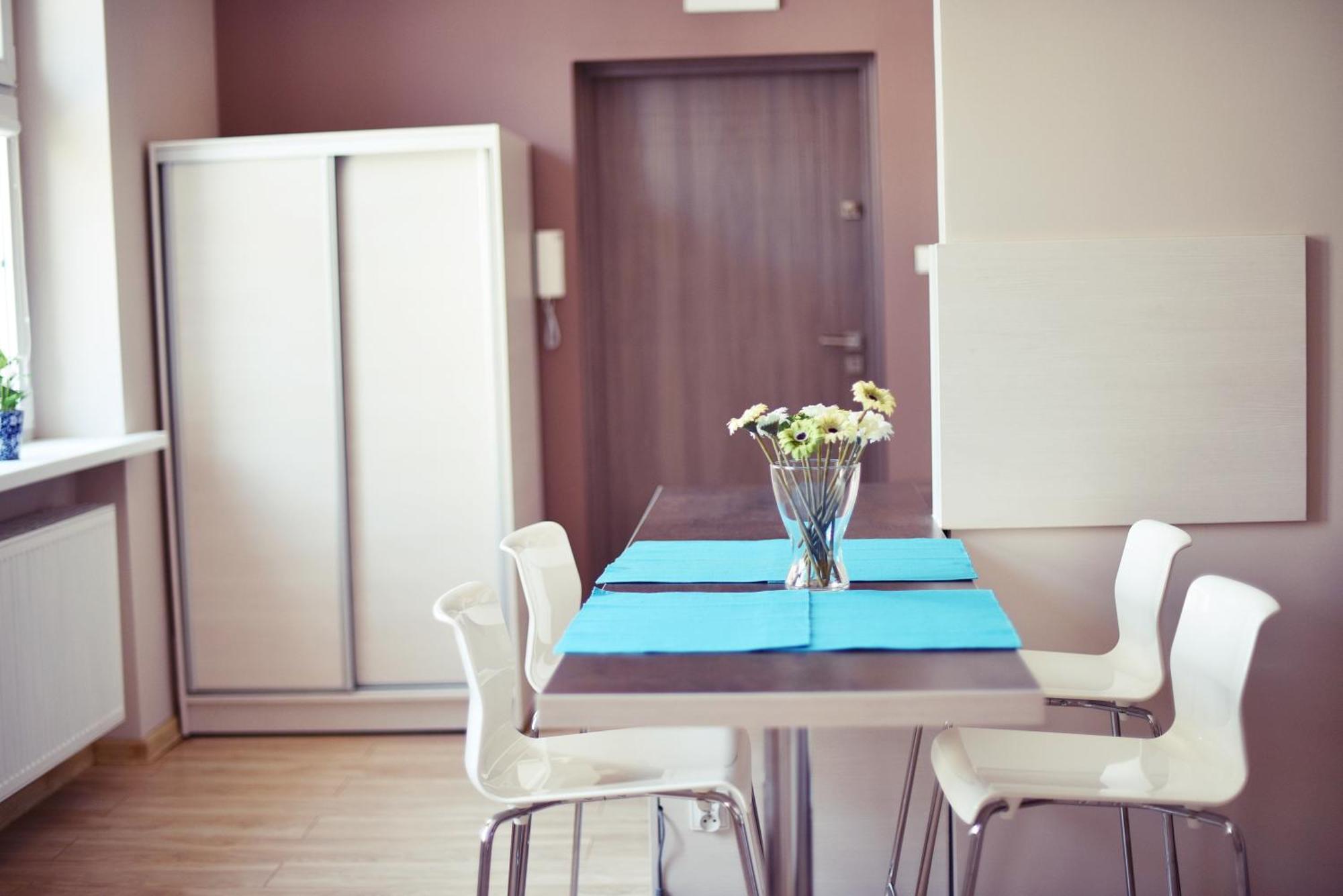Apartamenty W Sercu Chelmna Chełmno Habitación foto
